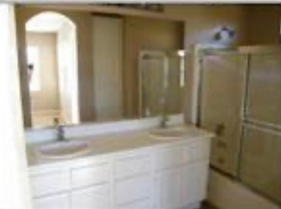 2nd image of 1529 Laurel Grove Dr