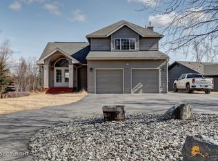 3871 E Cottonwood Way, Wasilla, AK 99654