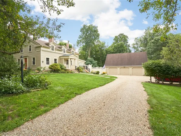 3622 Ira Rd, Akron, OH 44333