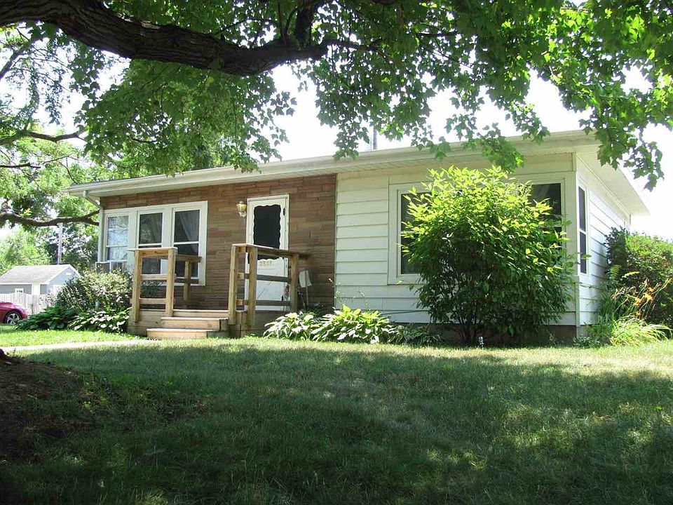 1st image of 2531 18th Ave