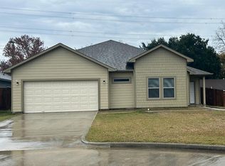 209 Amanda Ln, Deer Park, TX 77536