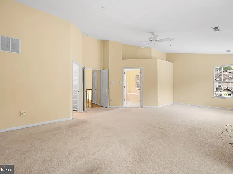 530 Limerick Cir — Photo 20