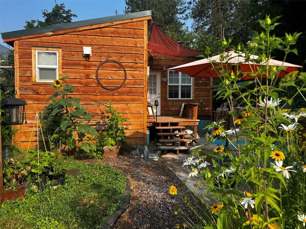 103 7th St N, Alberton, MT 59820