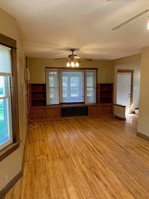 1664 Concordia Avenue - 0 — Photo 2