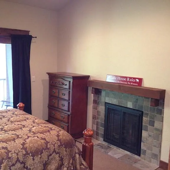 7 Markham Ct — Photo 7