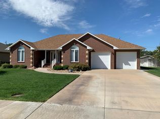 2812 26th St, Great Bend, KS 67530