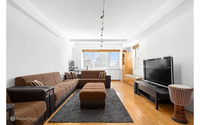 Rented by Douglas Elliman | media 5