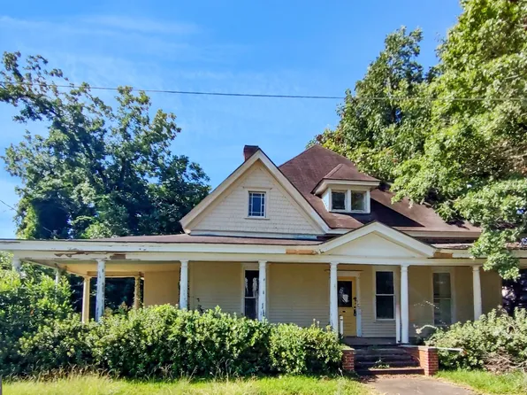 419 Church St NE, Dawson, GA 39842