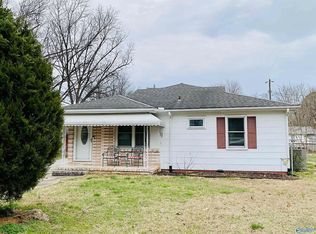 1204 19th Ave SE, Decatur, AL 35601