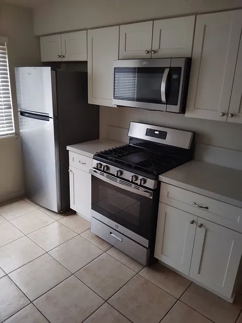 3305 Mensch Court — Photo 2