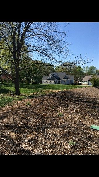 2nd image of 21314 Country Club Dr