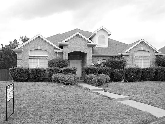 2nd image of 701 Beechwood Dr