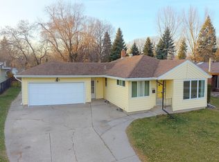 2115 7th St S, Moorhead, MN 56560
