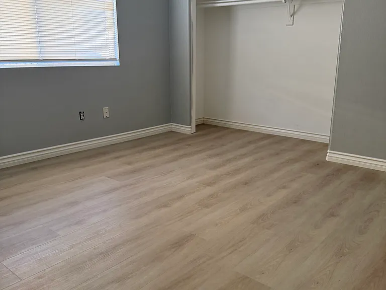24688 Constellation Way — Photo 9