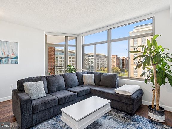 2nd image of 3650 S Glebe Rd Unit 846