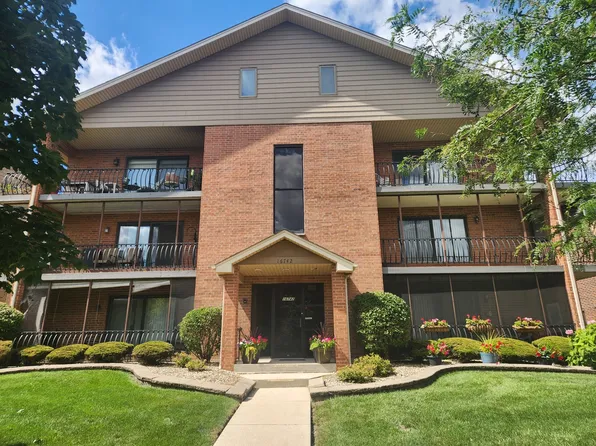 16742 Paxton Ave APT 2S, Tinley Park, IL 60477