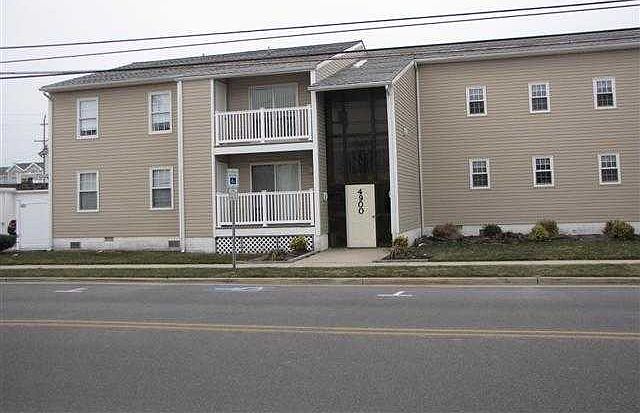 1st image of 4900 Landis Ave APT 101
