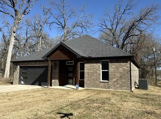 102 Oakwood Dr, Trinidad, TX 75163