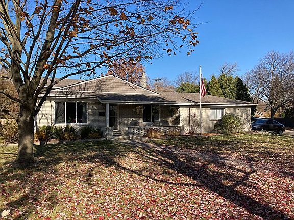 2nd image of 2347 Cumberland Dr