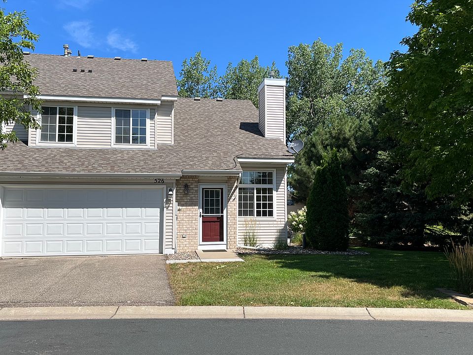 1st image of 526 Mission Hills Way W