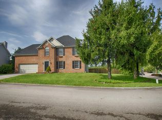 808 Concord Farms Ln, Knoxville, TN 37934