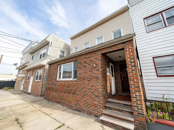 210 Sanford Ave, Kearny, NJ 07032