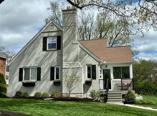 5900 Saint Regis Dr, Cincinnati, OH 45236