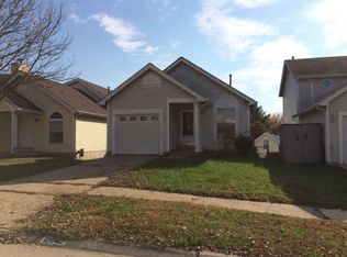 12042 Victorian Village Ct, Saint Louis, MO 63138