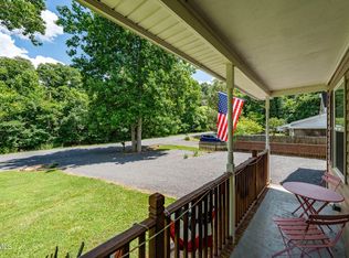 435 Easley Dr, Kingsport, TN 37664