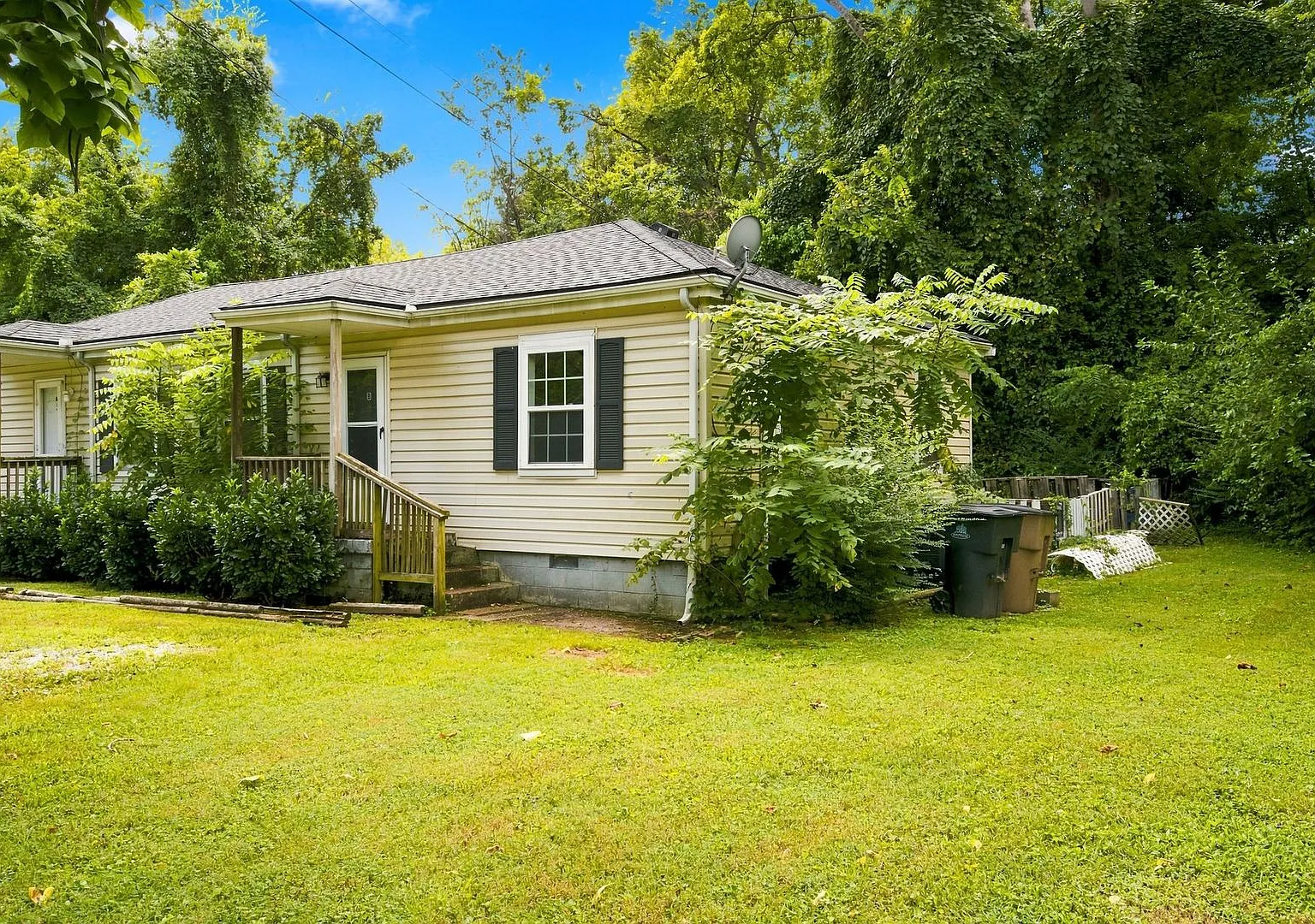 2 Bed 1 Bath Duplex | East Nashville — Photo 3