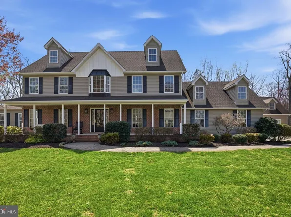 49730 School House Ln, Dameron, MD 20628