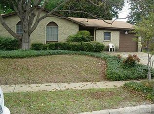 2402 Ozark Dr, Arlington, TX 76014