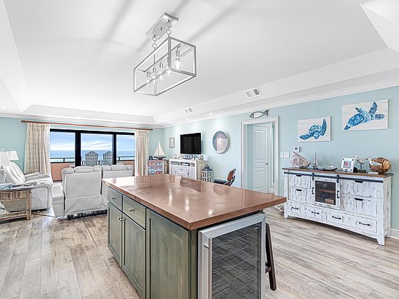 5th image of 520 Gulf Shore Dr Unit 205