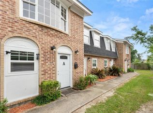 1033 Deesport St, Lake Charles, LA 70601