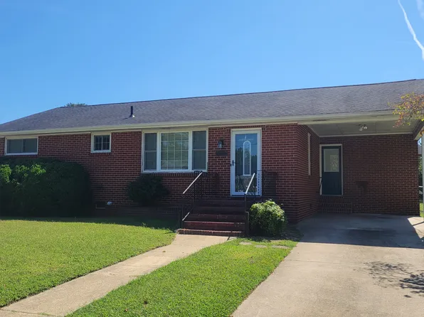 109 Yew Ave, Colonial Heights, VA 23834