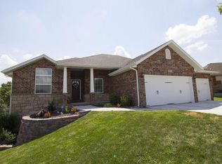 3528 W Kendall St, Battlefield, MO 65619