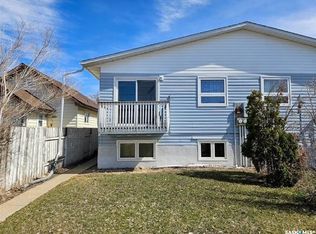 34 Central Ave S #2, Swift Current, SK S9H3E6