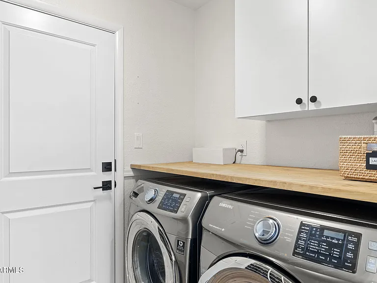 2601 E Sahuaro Dr — Photo 31