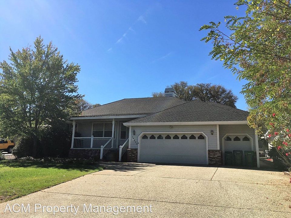 1st image of 18473 Lake Forest Dr