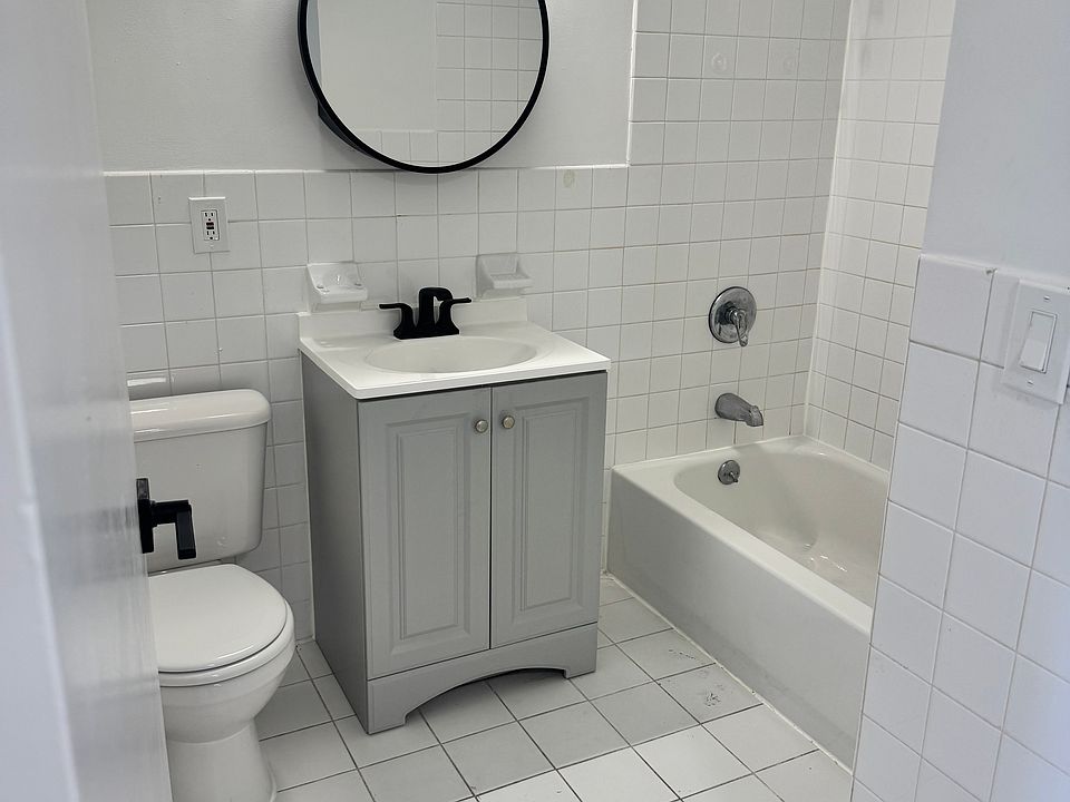 1st image of 210 Straight St #408