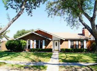3321 Ivanhoe Ln, Garland, TX 75044