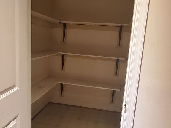 2nd image of 9621 Utica Pl #Basement