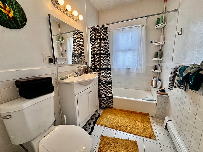 19 Burton St #2 — Photo 12