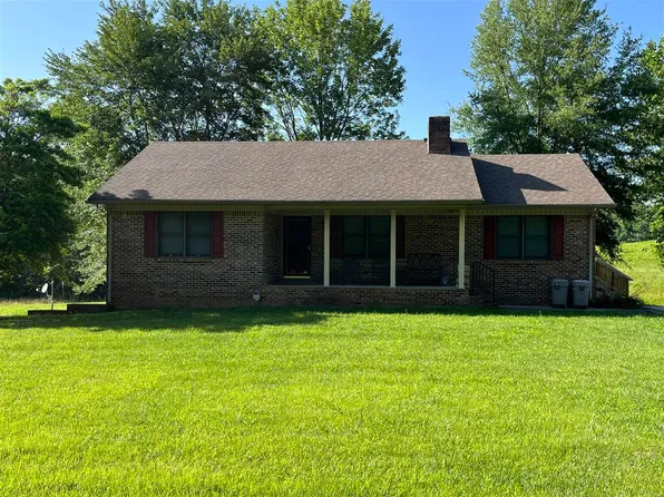700 Frogue Rd, Burkesville, KY 42717