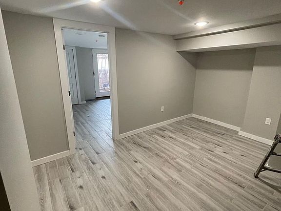 2nd image of 2903 W Girard Ave