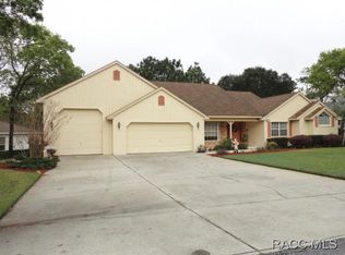 4 Spruce Pine Ct N, Homosassa, FL 34446