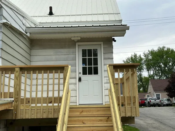 119 Shields Rd, 119 Shields Rd APT 3, Youngstown, OH 44512