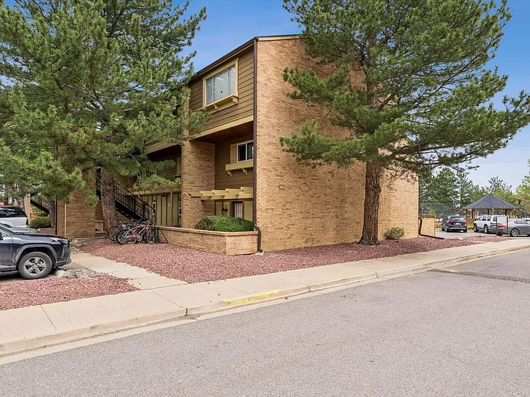 3000 Colorado Ave #117E — Photo 25