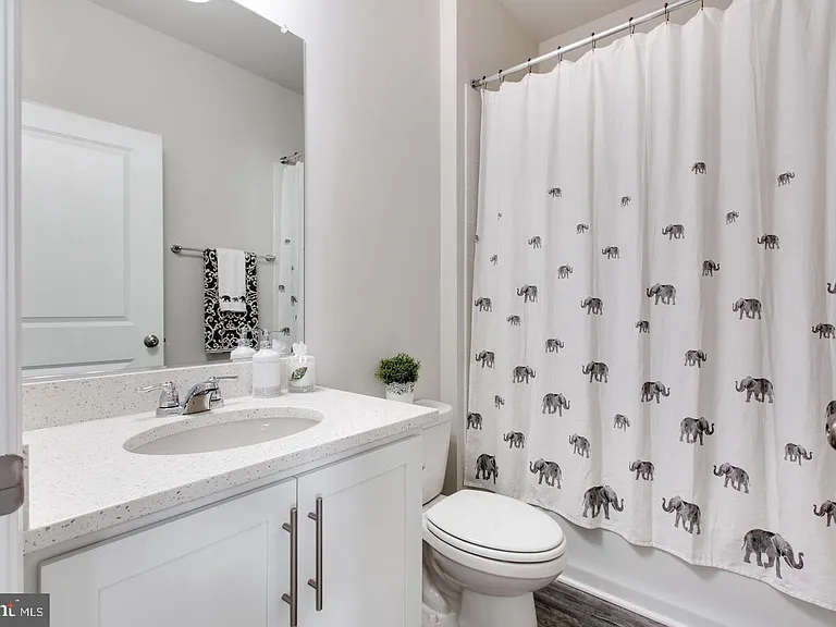7964 Patterson Way — Photo 12