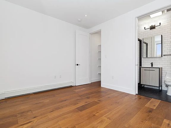 5th image of 471 Evergreen Ave #4F